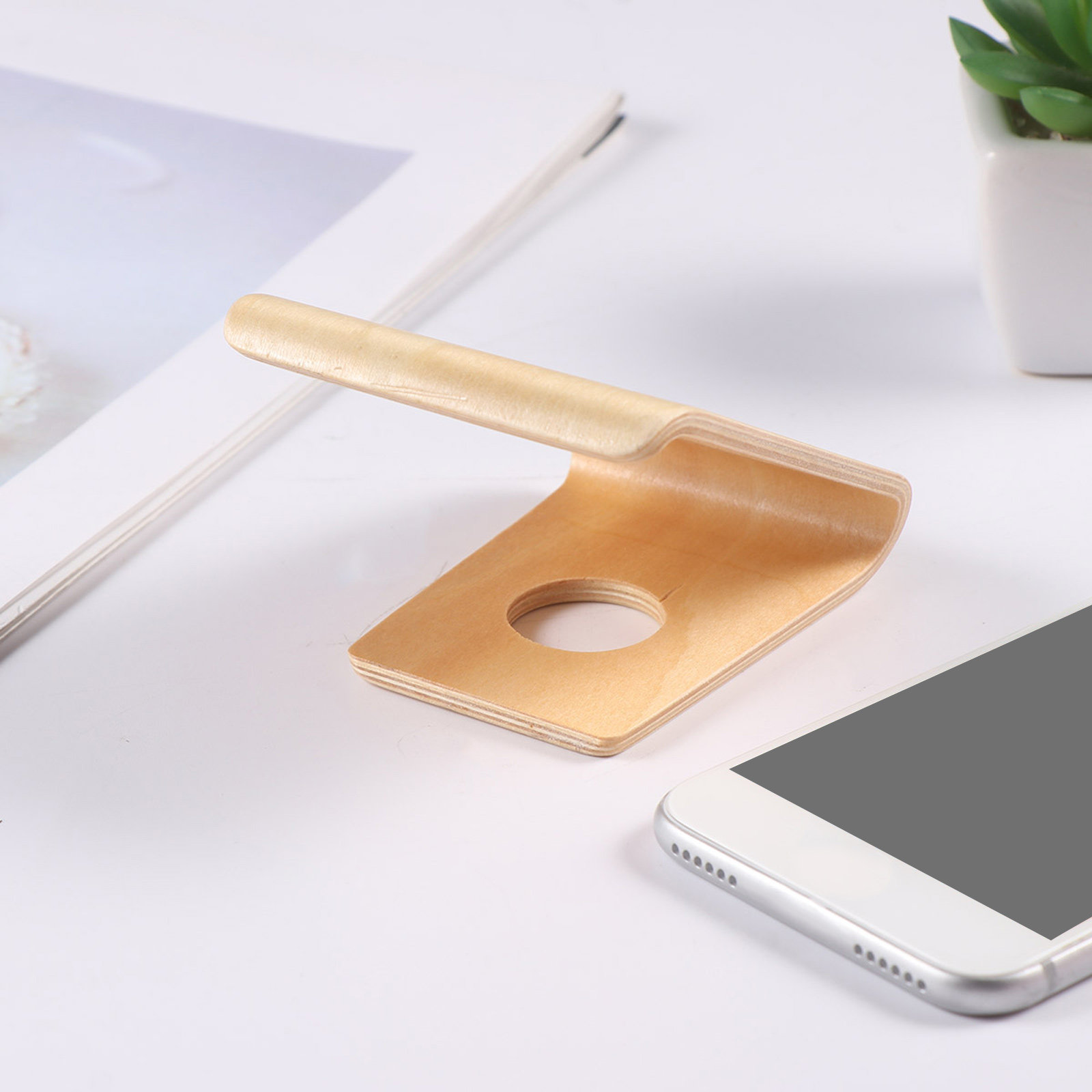 Wooden Phone Bracket Basswood  - Watches & Jewelry Repair Center Photos recension och pris