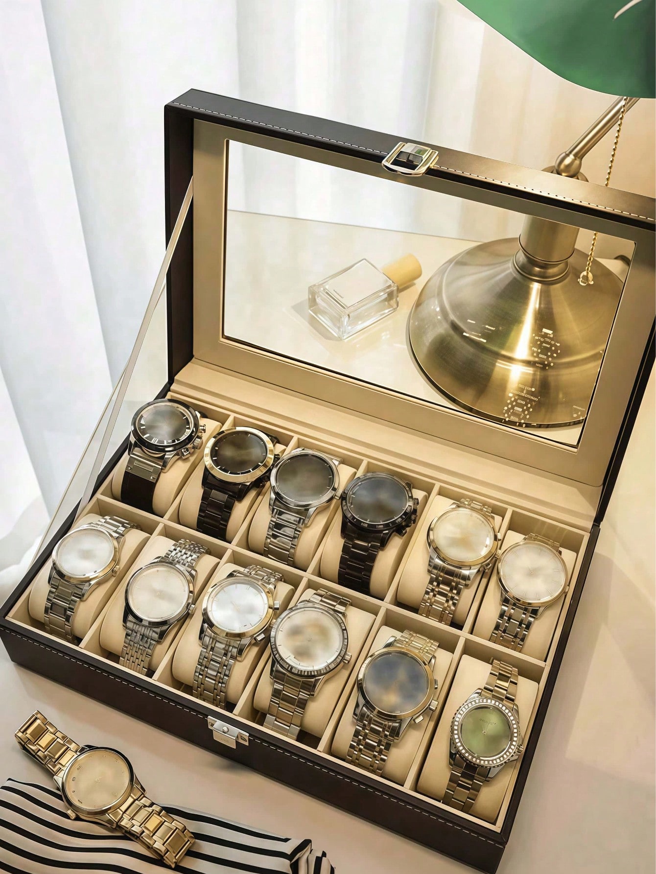 Leather Watch Box with Lock, L - Jewels On Watches recension och pris